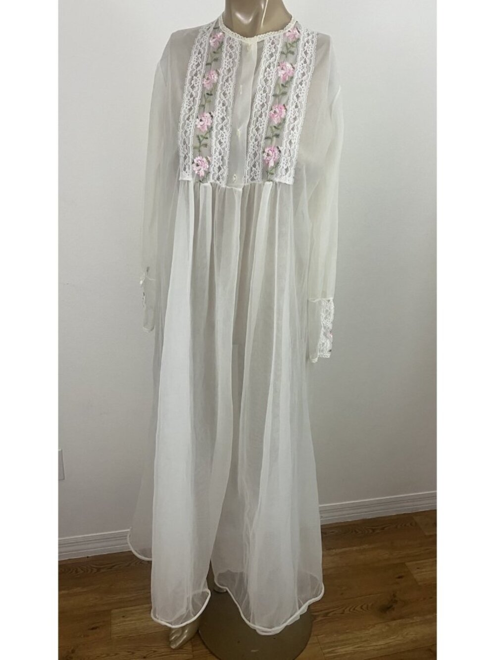 Vintage Suzy Star Junior Lingerie Size 11 Sheer Chiffon Long Robe Lace Bridal